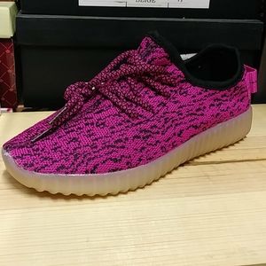 KIDS LED FUCHSIA SHOES
